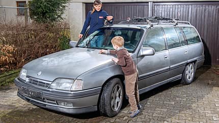 Opel Omega A Caravan, Seitenansicht