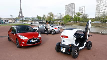 Renault Twizy, Peugeot RCZ, Citroen DS3, Eiffelturm