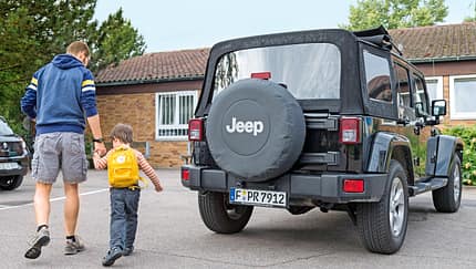 Jeep Wrangler Unlimited 3.6 V6 Sahara, Heckansicht