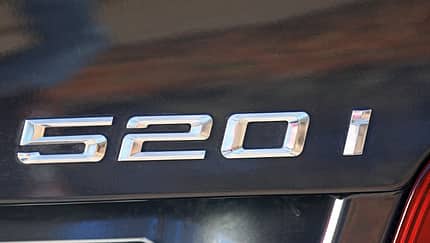 BMW 528i, Typenbezeichnung