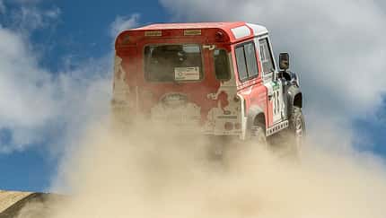 Land Rover Bowler Rallye Defender
