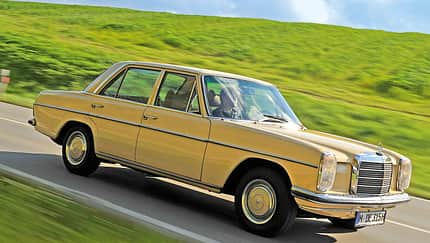 Mercedes 200 D Automatik, Seitenansicht
