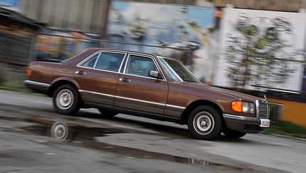 Mercedes W126, 6 Zylinder, Seitenansicht