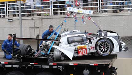 Unfall Mark Webber - WEC Interlagos 2014