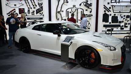 Nissan GT-R Nismo N Attack Package - Sema 2015