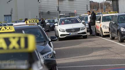 Mercedes E-Klasse, Taxi, Stuttgart, Vorstellung