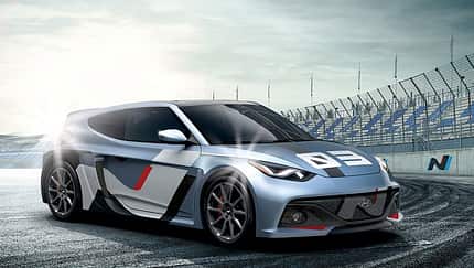 Hyundai RM16
