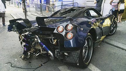 Pagani Huayra Pearl - Crash