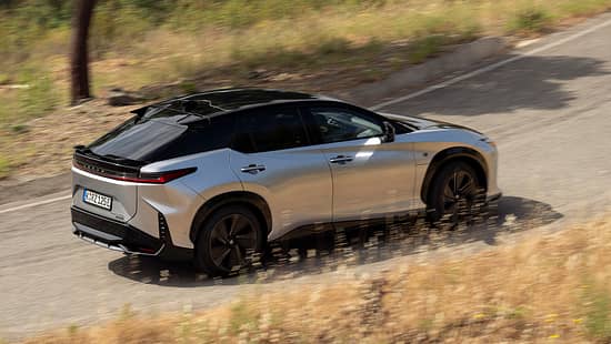 Lexus RZ 550e F Sport