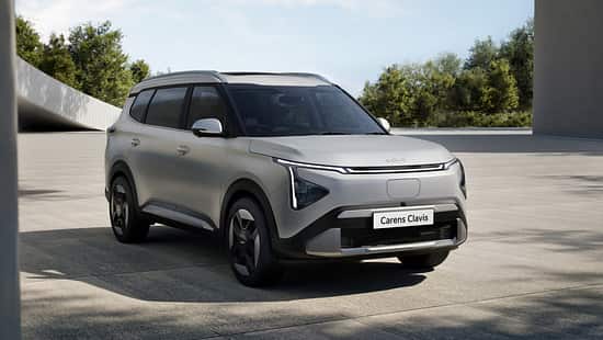 07/2025 Kia Carens Clavis EV Elektro SUV Indien