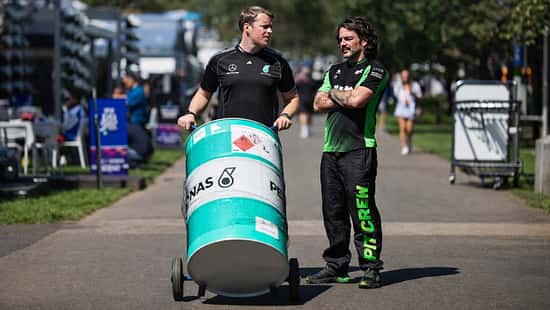 Formel 1 - Petronas - Benzin - 2025