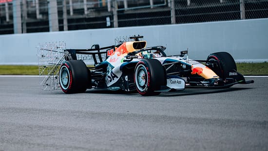 Arvid Lindblad - Racing Bulls - Test - Barcelona - Formel 1 - 2026