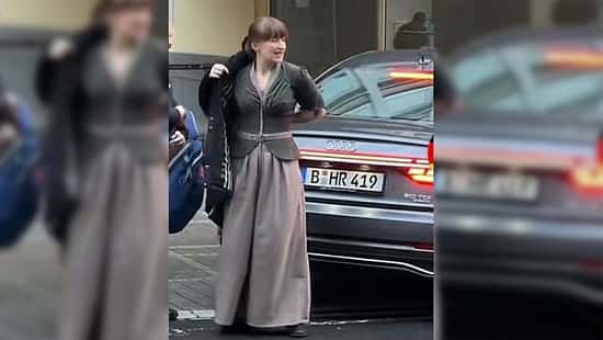 Heidi Reichinnek Audi A8