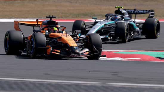 McLaren vs. Mercedes - GP China 2026