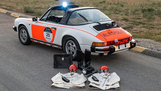 Porsche 911 Carrera Targa "Rijkspolitie" (1989)