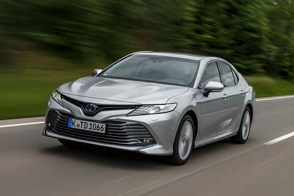 Toyota Camry, Exterieur