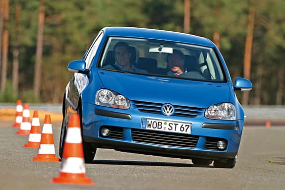 VW Golf V 1.9 TDI (2003)