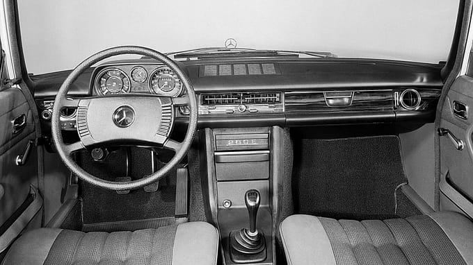 Mercedes-Benz /8 Strich-Acht W114/W115 (1968-76)
