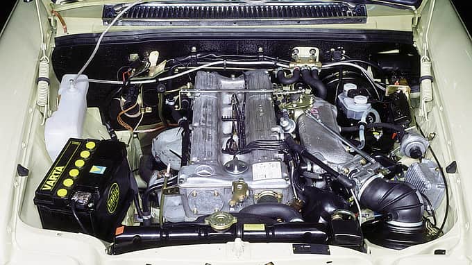 Mercedes-Benz /8 Strich-Acht W114/W115 (1968-76)