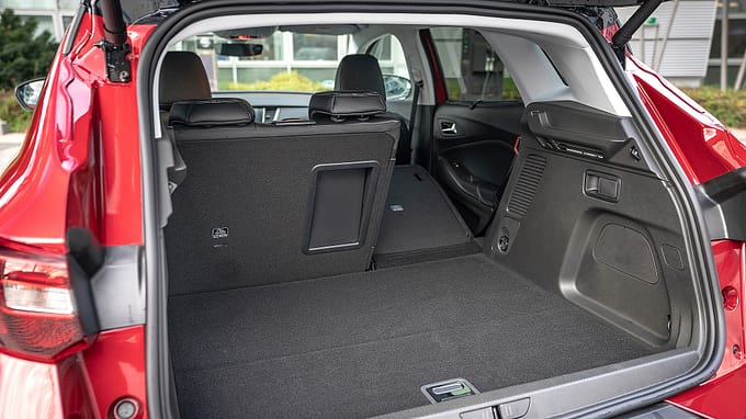 Opel Grandland X Hybrid4