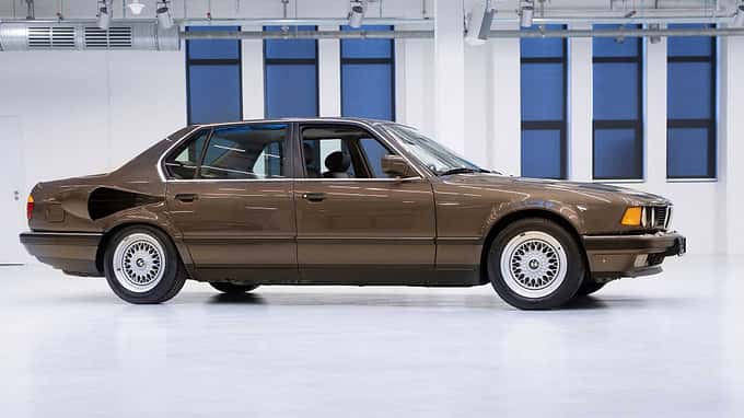 BMW 750iL V16 E32 Goldfisch (1987)