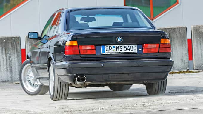 BMW 540i E34