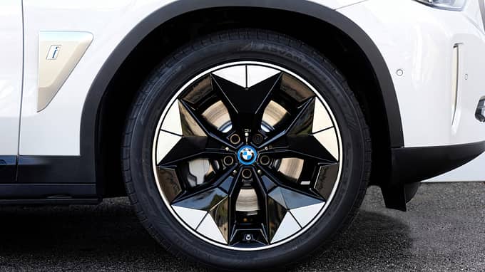 BMW iX3 2020 Elektro-SUV Fahrbericht 