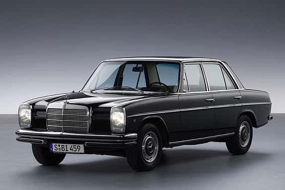 Mercedes W114 