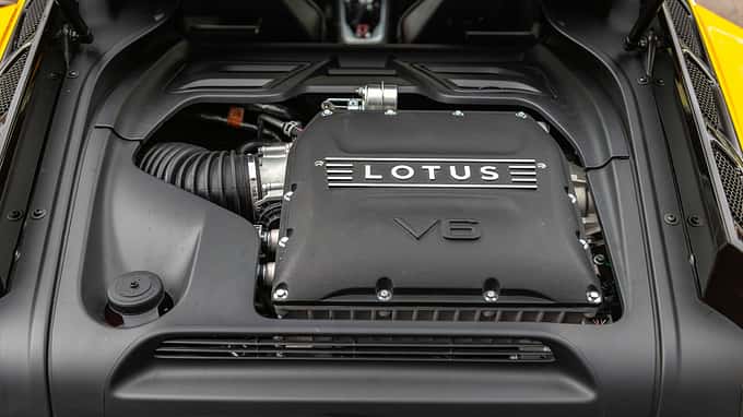 Lotus Emira V6