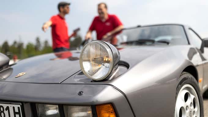 Porsche 928
