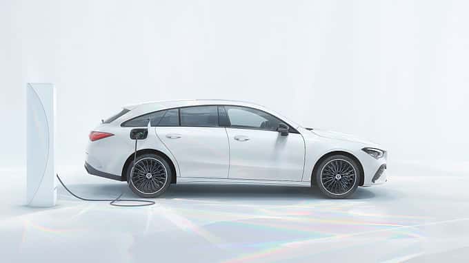 Mercedes CLA Facelift 2023