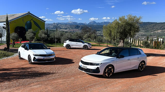 Opel Astra GSe