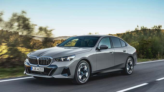 BMW i5 eDrive40 / M60 xDrive 2023 BMW i5 eDrive40 / M60 xDrive 2023
