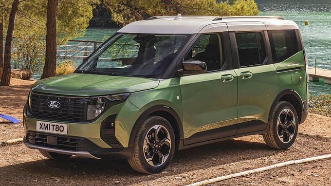 Ford E-Tourneo Courier