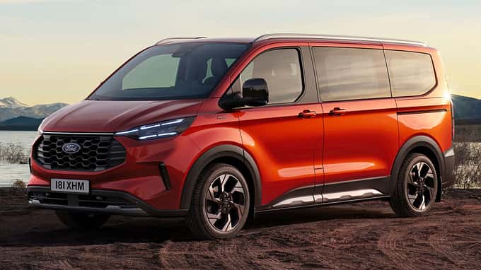 Ford E-Tourneo Custom 2023