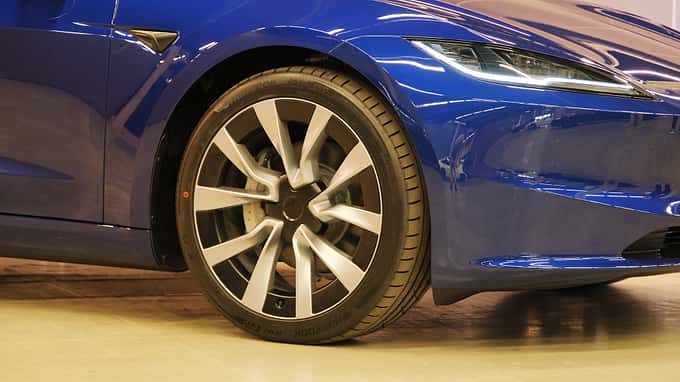 Tesla Model 3 Facelift 2032, Tesla, Model 3 Tesla Model 3 Facelift 2032
