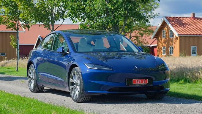 Tesla Model 3 Facelift 2032, Tesla, Model 3 Tesla Model 3 Facelift 2032