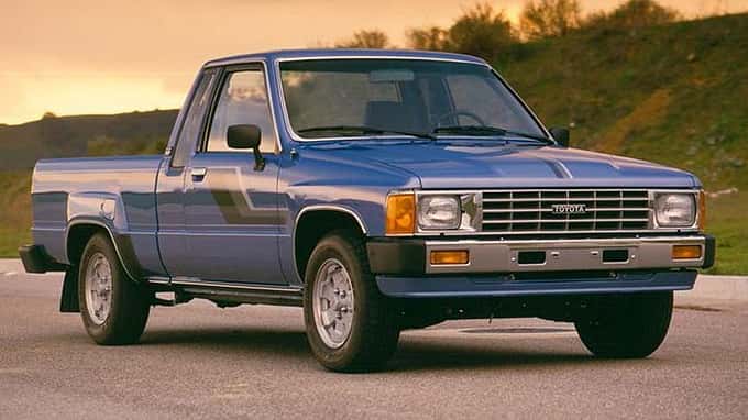 Toyota_Hilux_Gen4_1983-1988