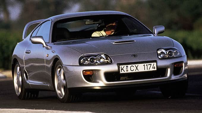Toyota_Supra_A80_Gen.4_1993-2002