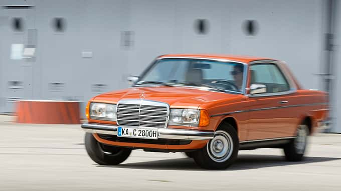 Mercedes-Benz 280 CE C123 Coupé 581 Inkarot Metallic