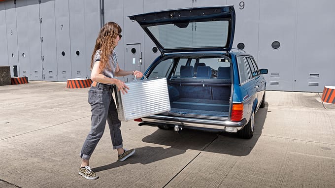 Mercedes-Benz 230 TE S123 T-Modell 900 Surfblau