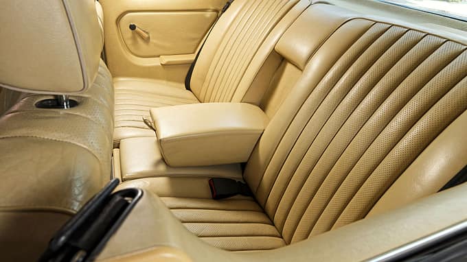 Mercedes-Benz W123 (1976-1985) Rücksitzbank Leder Creme