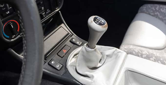 BMW Z1, Mittelkonsole