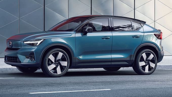 Volvo_C40_Recharge.jpg