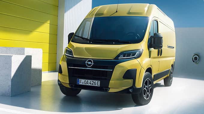 Opel Movano Electric 2023 Transporter Markenbaum