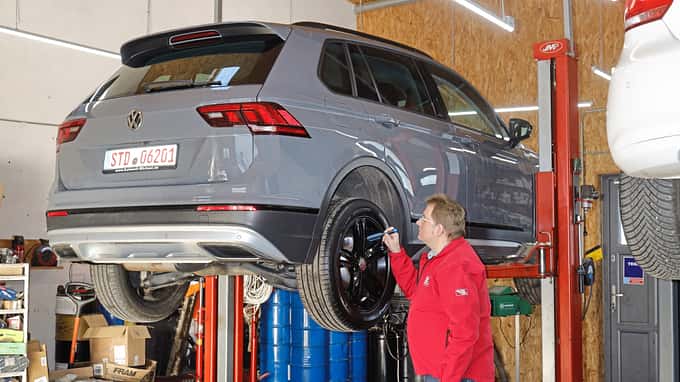 Volkswagen, VW, VW Tiguan, Tiguan, Tiguan 2, Tiguan II, Gebrauchtwagen, Kaufberatung, Hebebühne, Werkstatt, Probefahrt, Verkauf, Autohandel, Händler, Second-Hand VW Tiguan 2 Gebrauchtwagen