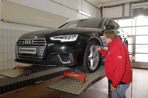 Audi, A4, Audi A4, B9, A4 B9, Avant, Limousine, Quattro, Gebrauchtwagen, Gebrauchtwagencheck, Second Hand, Werkstatt, Hebebühne, Kaufberatung Audi A4 B9 Gebrauchtwagen