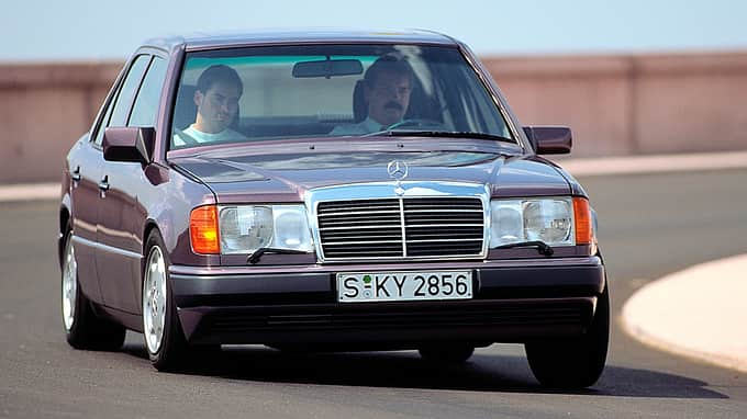 09/2024, Mercedes-Benz, W124, E-Klasse, 40 Jahre, Youngtimer, Oldtimer, 200E bis E500, 1984 bis 1996 Mercedes-Benz W124 (1984 bis 1995) Limousine 400E