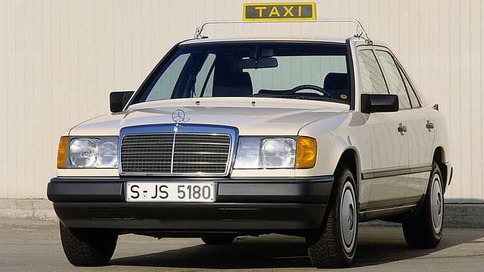 09/2024, Mercedes-Benz, W124, E-Klasse, 40 Jahre, Youngtimer, Oldtimer, 200E bis E500, 1984 bis 1997 Mercedes-Benz W124 (1984 bis 1995) Taxi