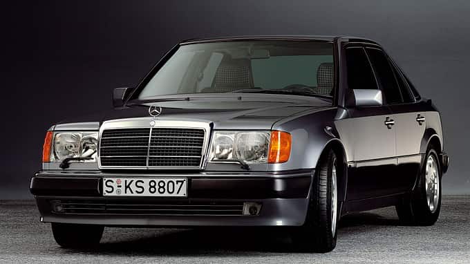 09/2024, Mercedes-Benz, W124, E-Klasse, 40 Jahre, Youngtimer, Oldtimer, 200E bis E500, 1984 bis 2005 Mercedes-Benz W124 (1984 bis 1995) 500E Limousine